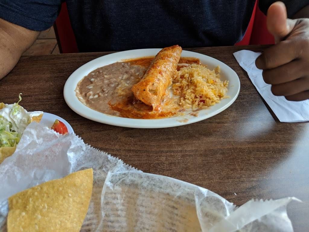 Chylacas | restaurant | 20 Bullsboro Dr, Newnan, GA 30263, USA | 7702526821 OR +1 770-252-6821