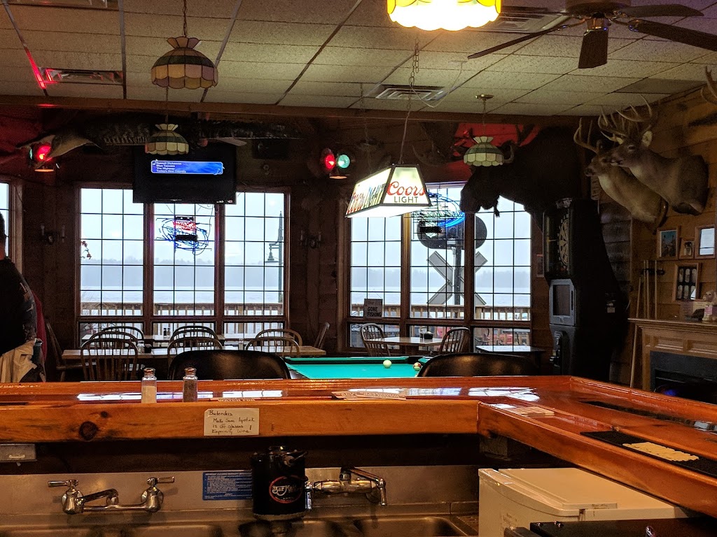 Camp 28 | restaurant | 720 WI-102, Rib Lake, WI 54470, USA | 7154272028 OR +1 715-427-2028