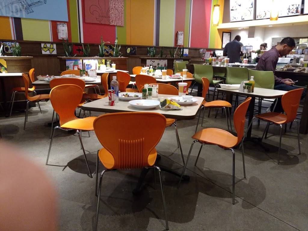 Zoës Kitchen | restaurant | 1208 S Clearview Pkwy Suite D, Harahan, LA 70123, USA | 5047338995 OR +1 504-733-8995