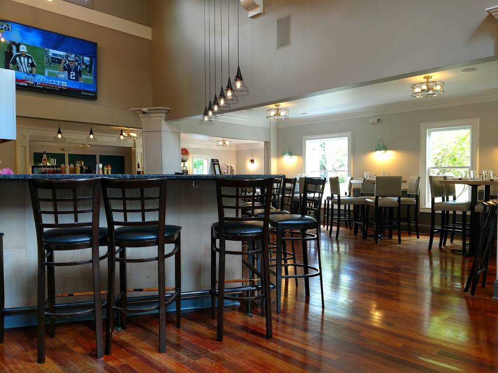 Fillmore Bar & Grill | restaurant | 7954 Ann Arbor St, Dexter, MI 48130, USA | 7344263727 OR +1 734-426-3727