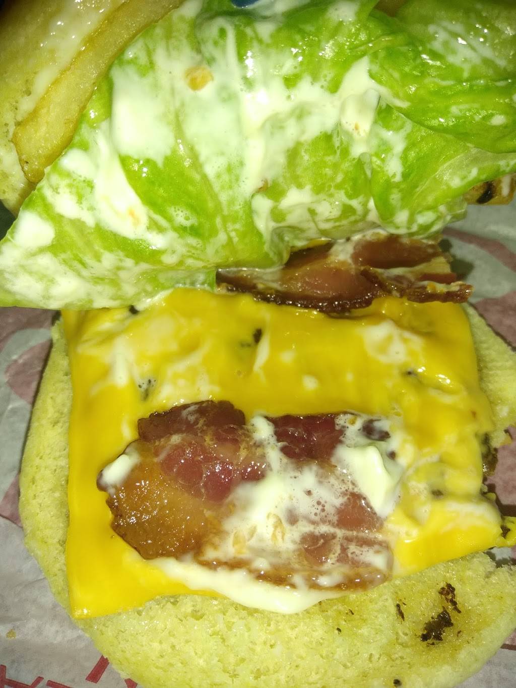 Wendys | restaurant | 6024 County Rd 579, Seffner, FL 33584, USA | 8136269273 OR +1 813-626-9273