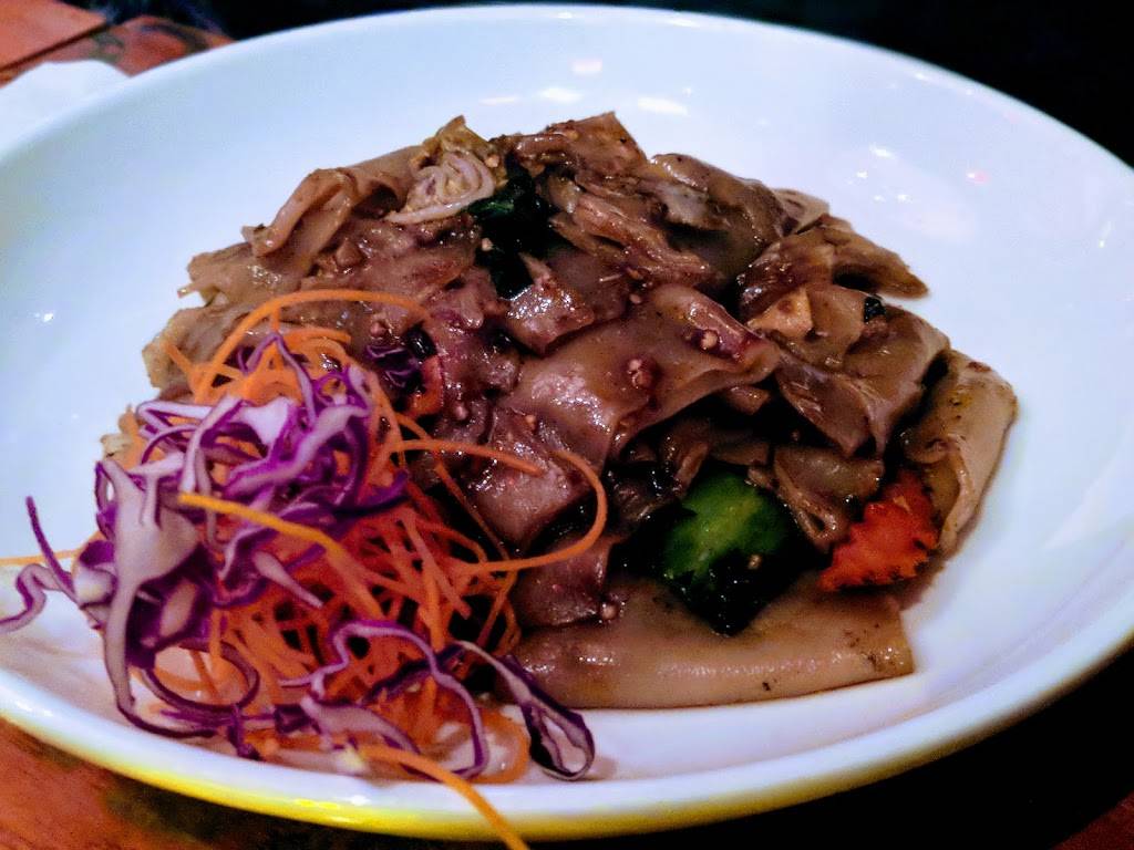 Sky Thai | restaurant | 62 Morris St, Jersey City, NJ 07302, USA | 2013334311 OR +1 201-333-4311