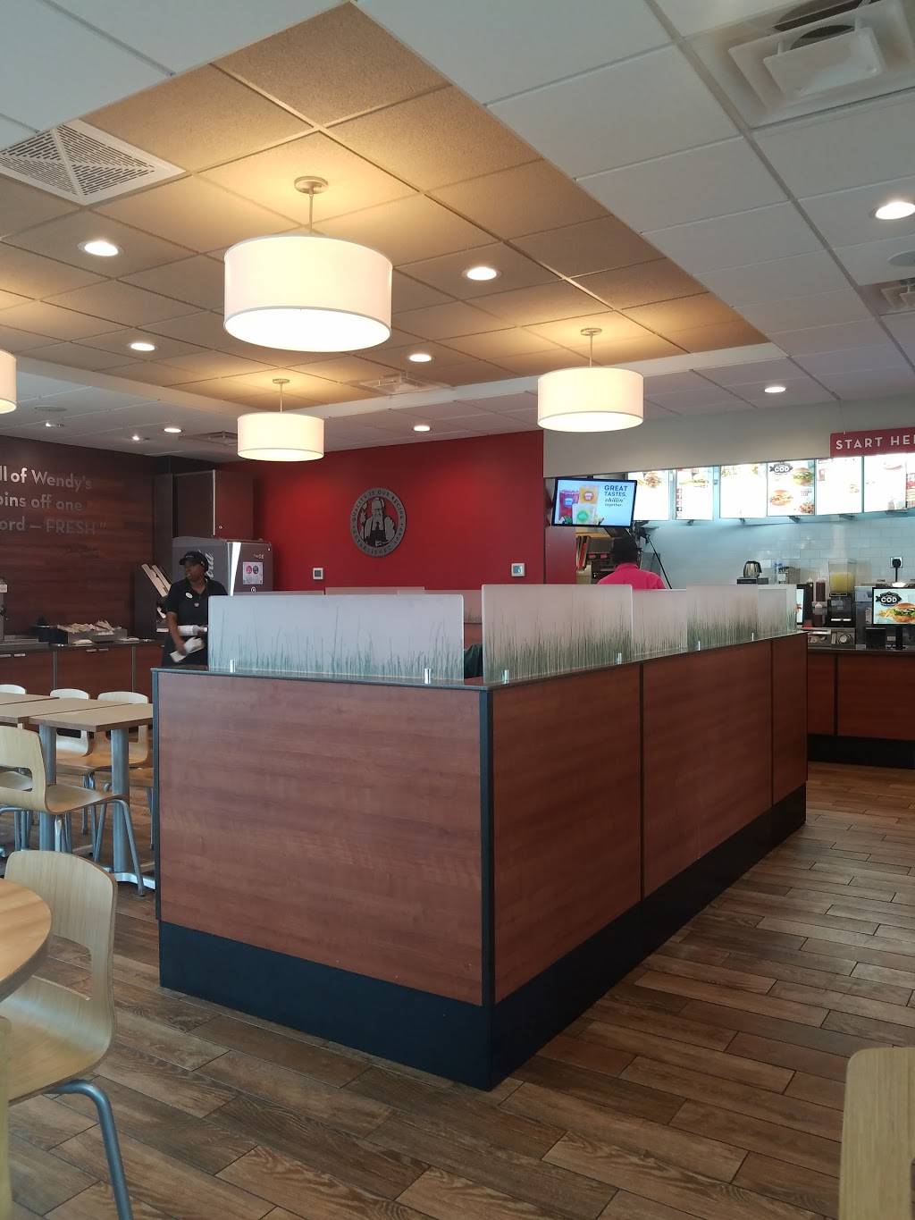 Wendys | restaurant | 1980 Barnett Shoals Rd, Athens, GA 30605, USA | 7065498190 OR +1 706-549-8190