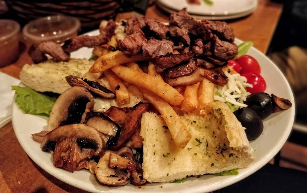 Armstrongs | restaurant | 1136 Thorn Run Rd, Coraopolis, PA 15108, USA | 4122629355 OR +1 412-262-9355