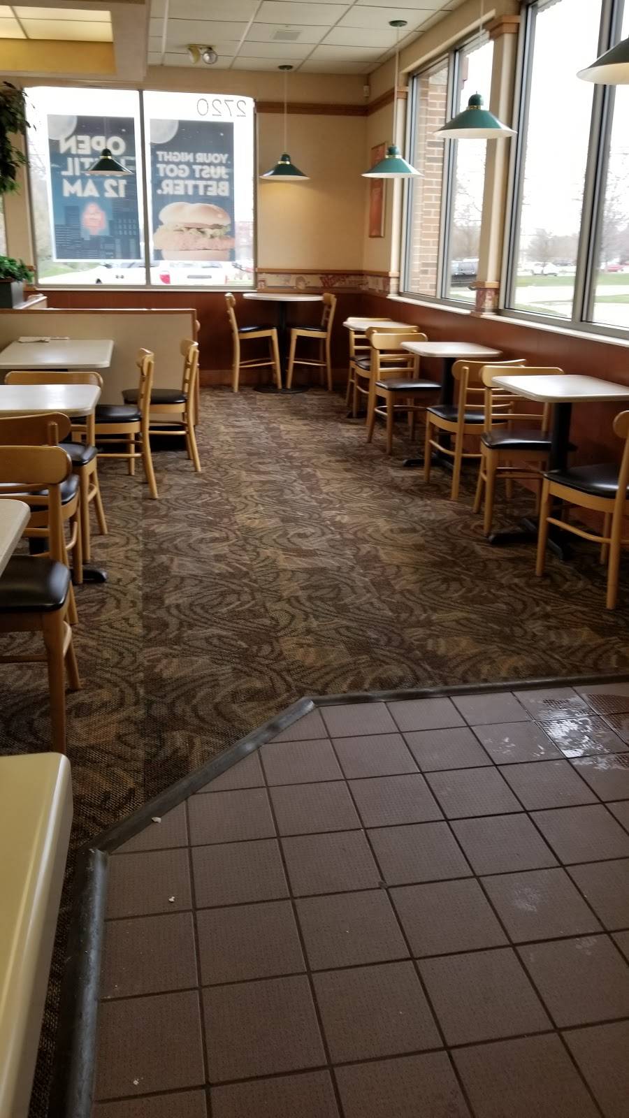 Wendys | restaurant | 2720 Union Lake Rd, Commerce Charter Twp, MI 48382, USA | 2483634559 OR +1 248-363-4559