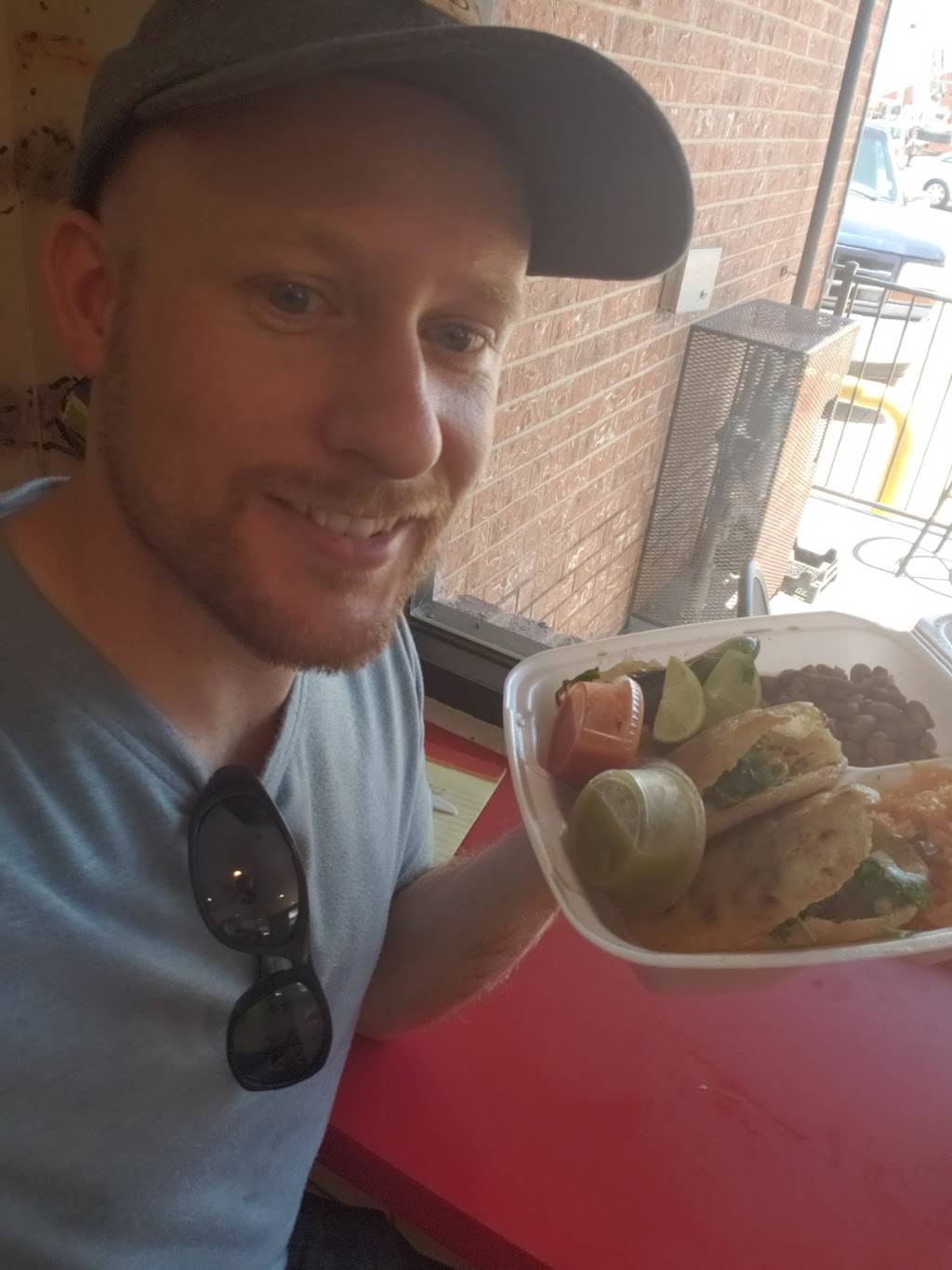 Taco Hut | restaurant | 201 W Jefferson St, Grand Prairie, TX 75051, USA | 9725049100 OR +1 972-504-9100