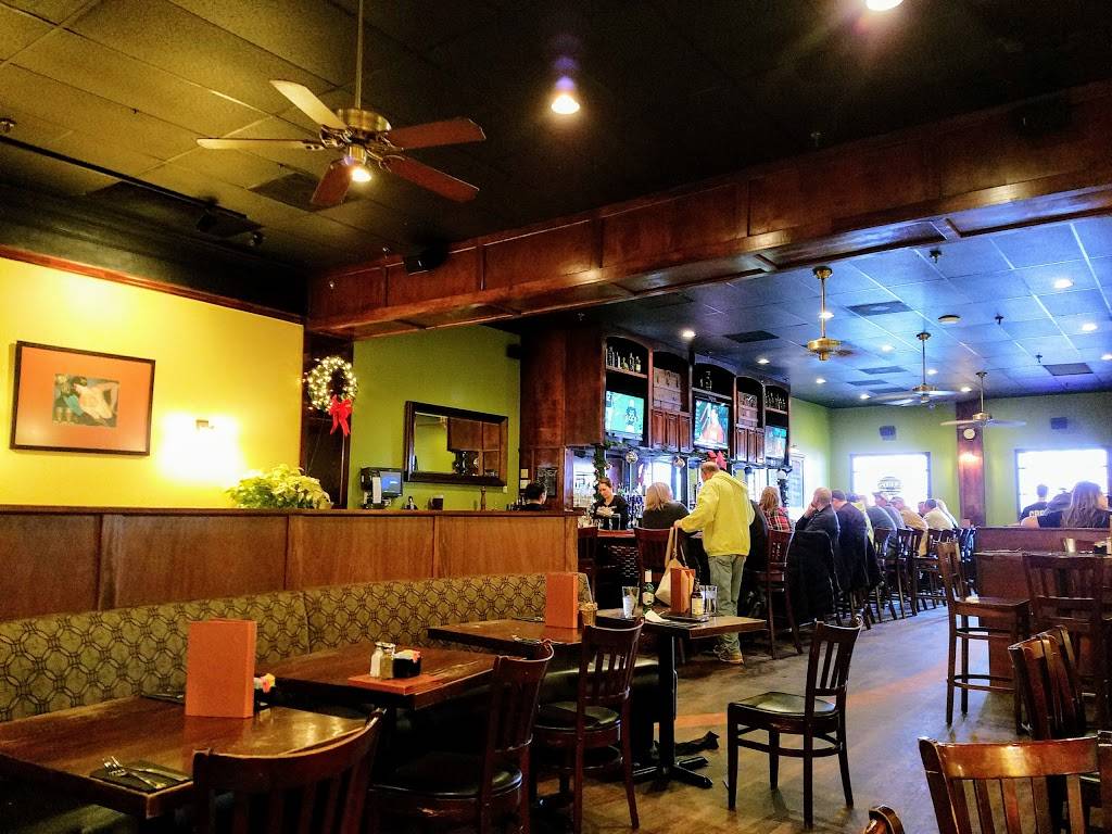 Shellhammers | restaurant | 9 University Dr, Newark, DE 19702, USA | 3027380758 OR +1 302-738-0758