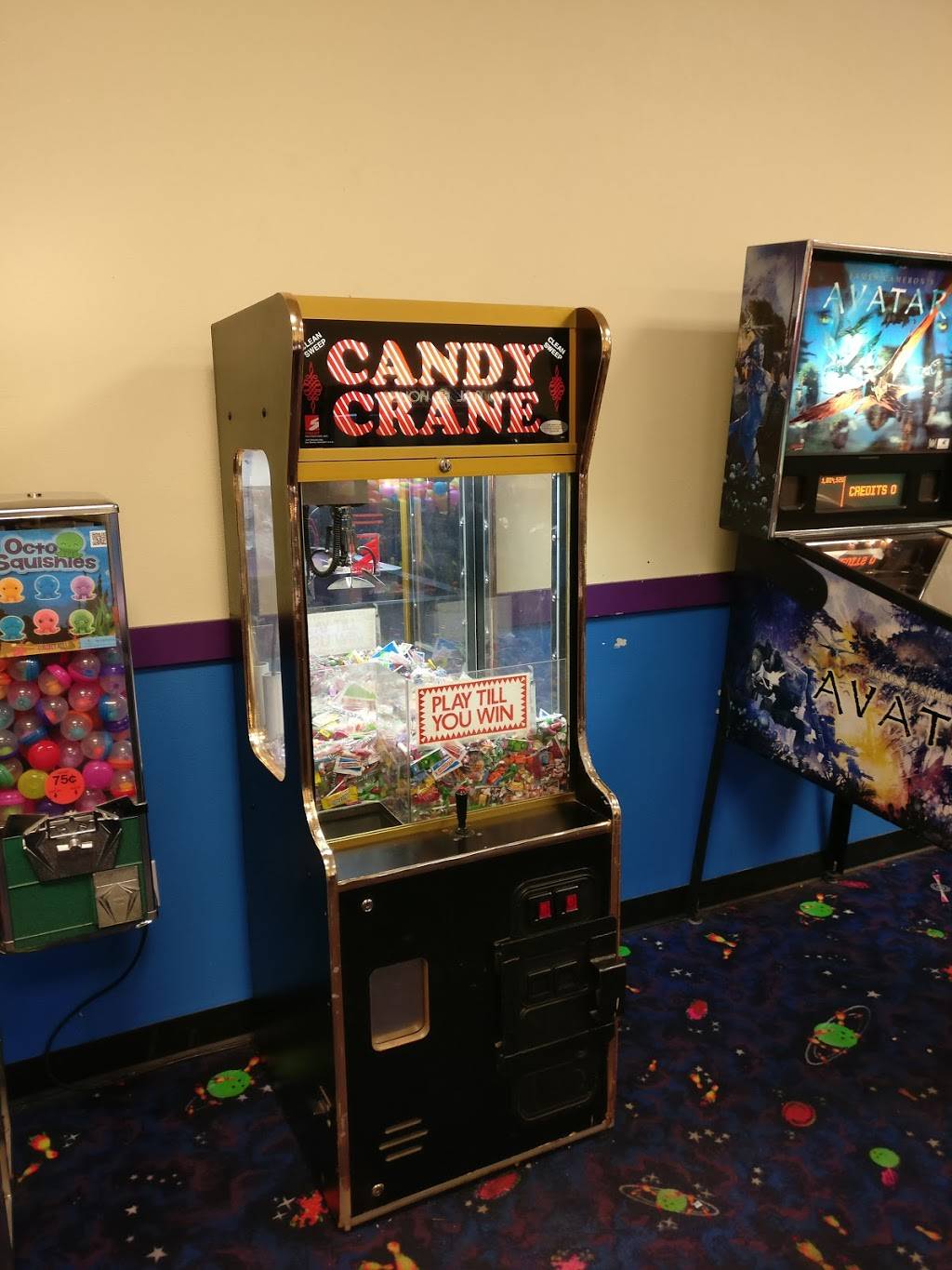 Cousin Vinnies NY Pizza Cafe | meal takeaway | 365 Spring St, Friday Harbor, WA 98250, USA | 3603788308 OR +1 360-378-8308