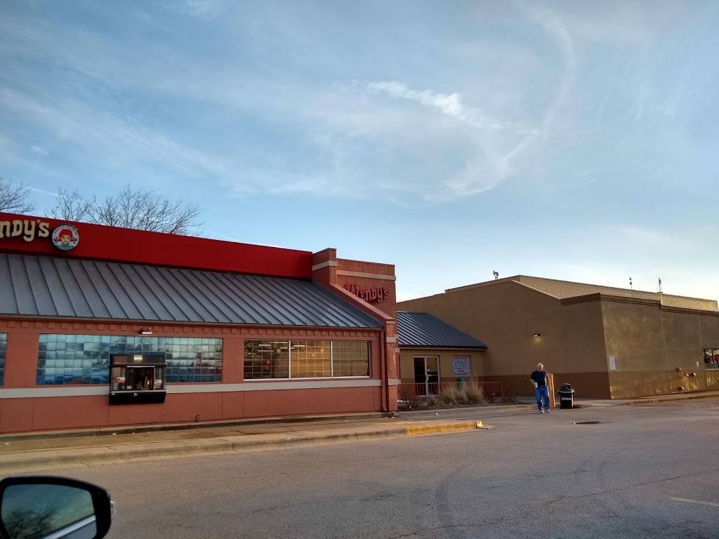 Pilot Travel Center | restaurant | 1522 W Market St, Bloomington, IL 61701, USA | 3098277867 OR +1 309-827-7867