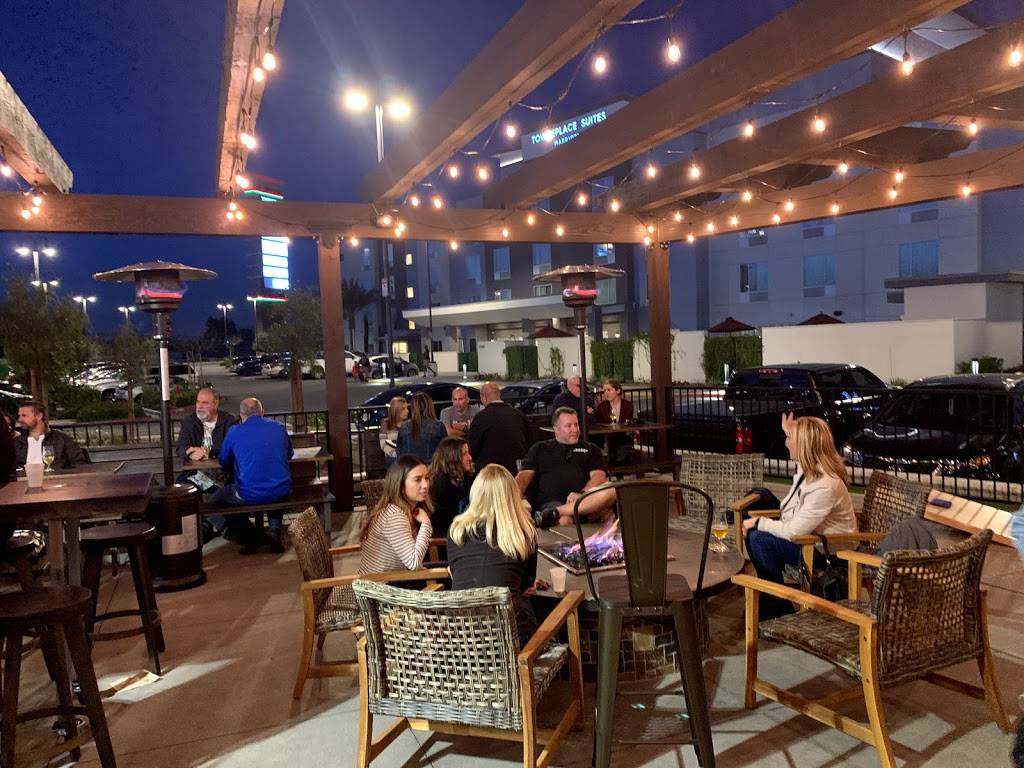 Luchador Brewing Company | restaurant | 15941 Pomona Rincon Rd Suite 100, Chino Hills, CA 91709, USA | 9093158206 OR +1 909-315-8206