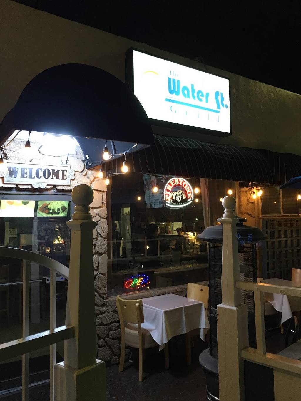 The Water Street Grill | restaurant | 503 Water St, Santa Cruz, CA 95060, USA | 8313326122 OR +1 831-332-6122