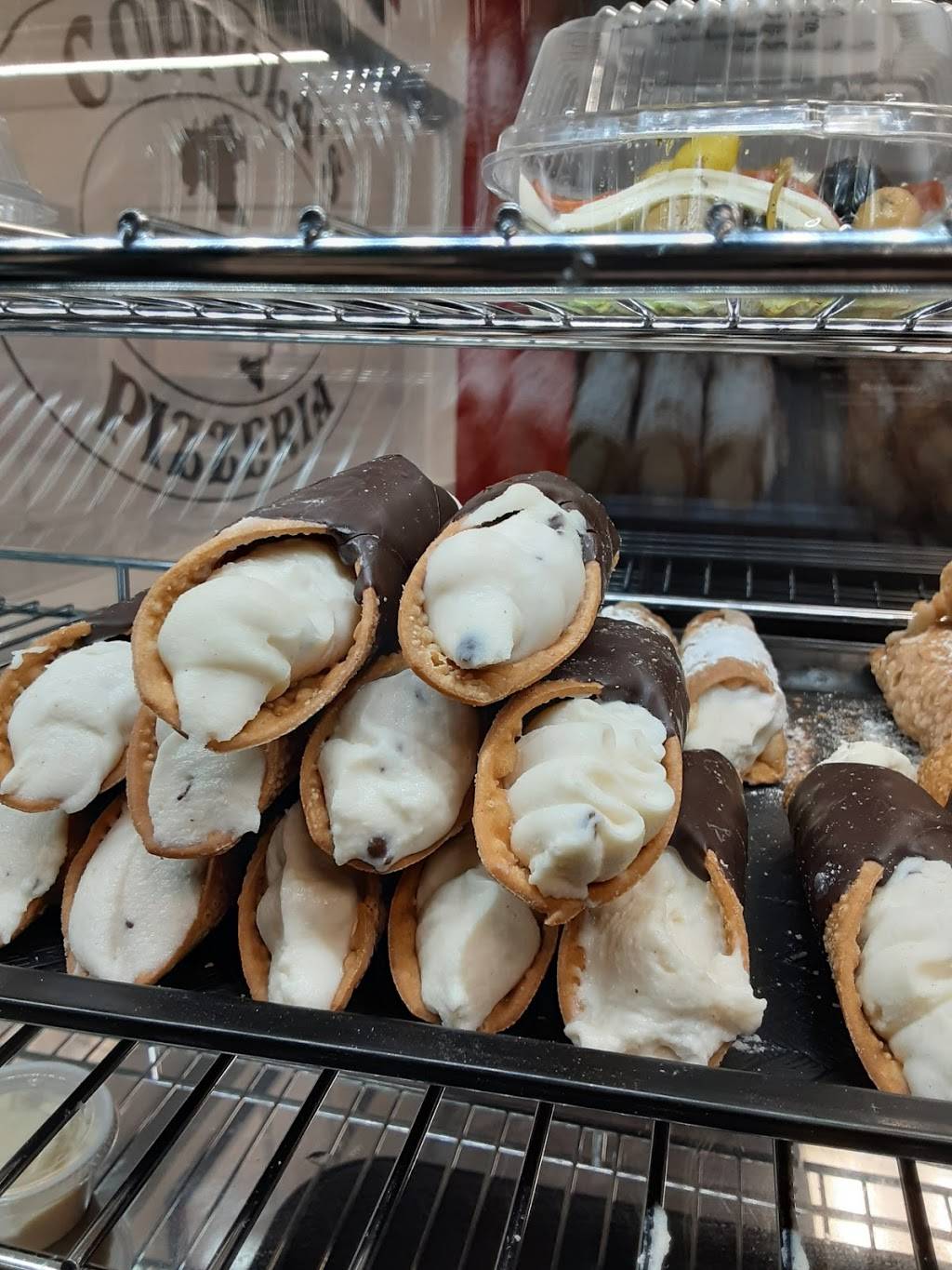 Coppola’s Pizzeria of Erie | restaurant | 1042 W 26th St, Erie, PA 16508, USA | 8142772555 OR +1 814-277-2555