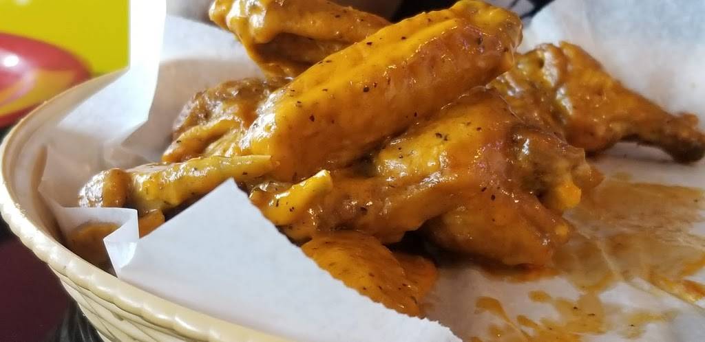 Xtreme Wings Sports Bar and Grille Main St | restaurant | 11565 Main St N, Jacksonville, FL 32218, USA | 9045517500 OR +1 904-551-7500