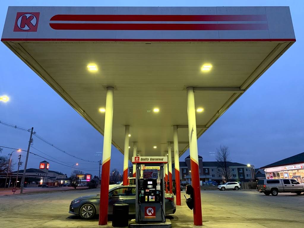 Circle K | meal takeaway | 2011 N Lincoln Ave, Urbana, IL 61801, USA | 2173650252 OR +1 217-365-0252