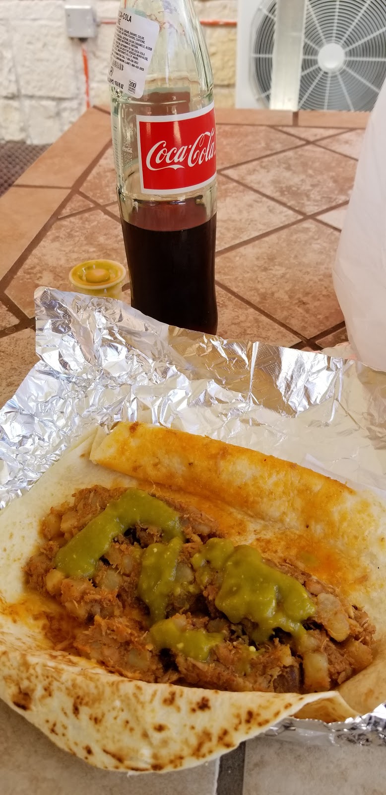 Burritos Y Salsas by Caraveos | restaurant | 207 W Hermosa Dr, Artesia, NM 88210, USA | 5757464834 OR +1 575-746-4834