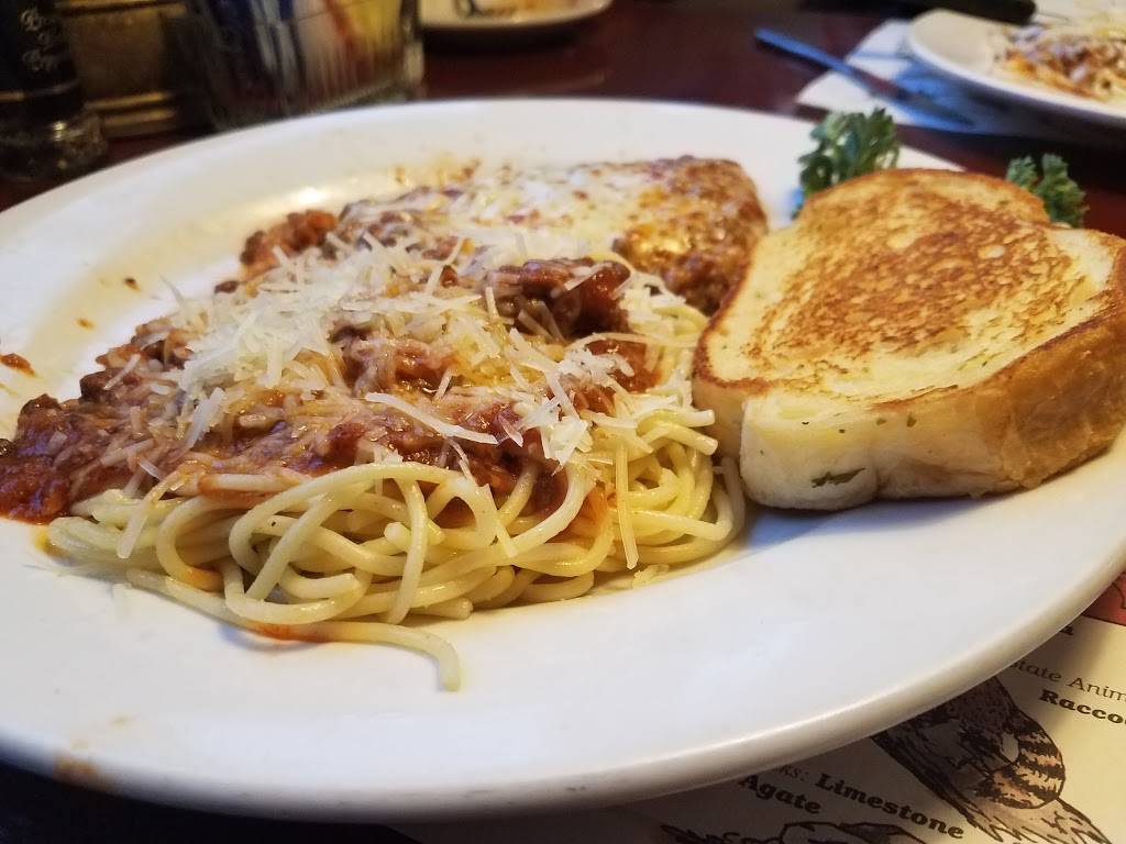 Little Dutch Restaurant | restaurant | 115 S Cumberland St, Morristown, TN 37814, USA | 4235811441 OR +1 423-581-1441