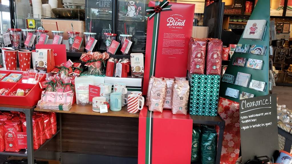 Starbucks | cafe | 28120 The Old Rd, Valencia, CA 91355, USA | 6617750480 OR +1 661-775-0480