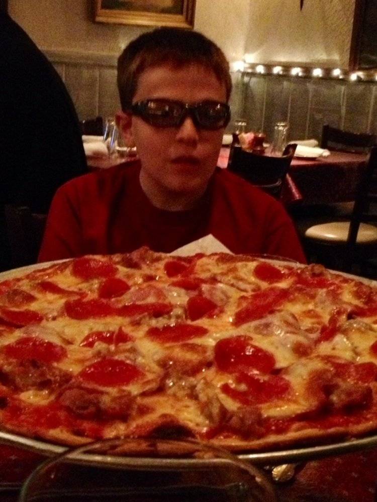 Alexs Washington Gardens | restaurant | 256 Green Bay Rd, Highwood, IL 60040, USA | 8474320309 OR +1 847-432-0309