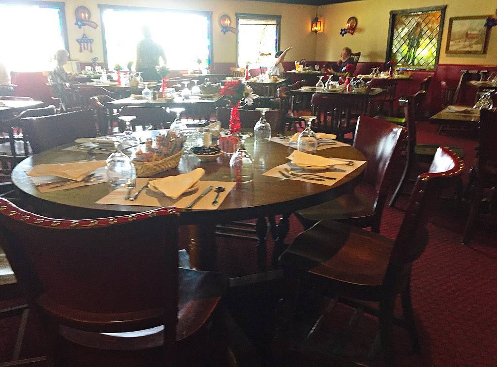 Heritage House | restaurant | 21225 US-14, Harvard, IL 60033, USA | 8159436153 OR +1 815-943-6153