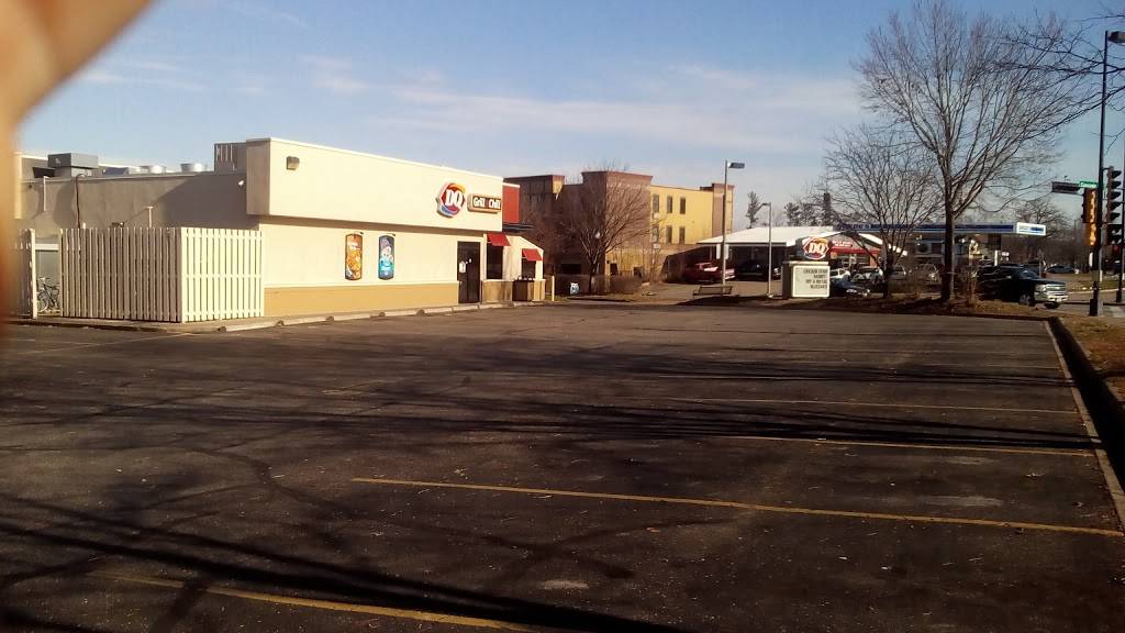 Dairy Queen Grill & Chill | restaurant | 421 S Main St, River Falls, WI 54022, USA | 7154259917 OR +1 715-425-9917