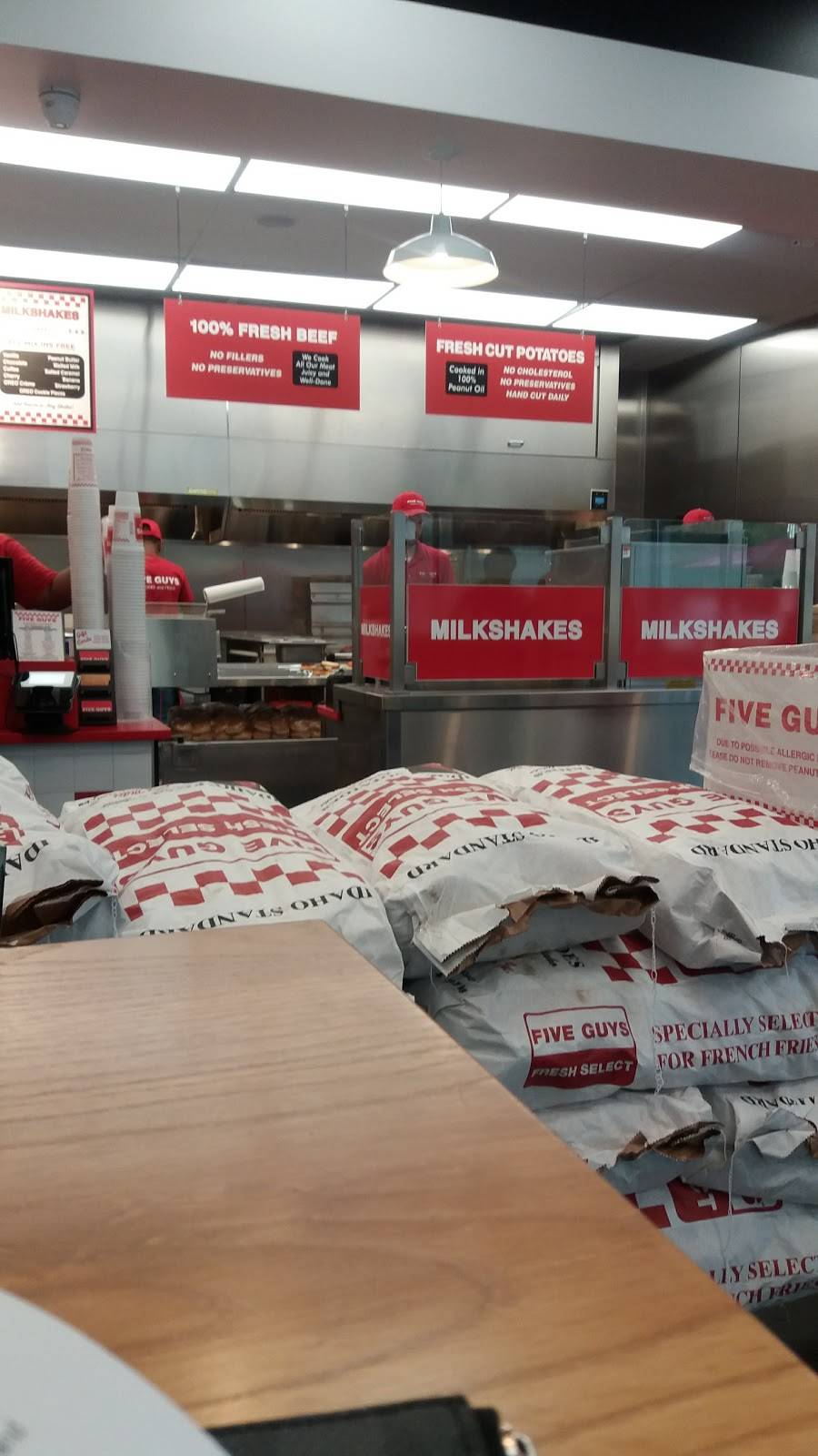 Five Guys | meal takeaway | 14640 Village Market St Suite 104, Baton Rouge, LA 70817, USA | 2259308563 OR +1 225-930-8563