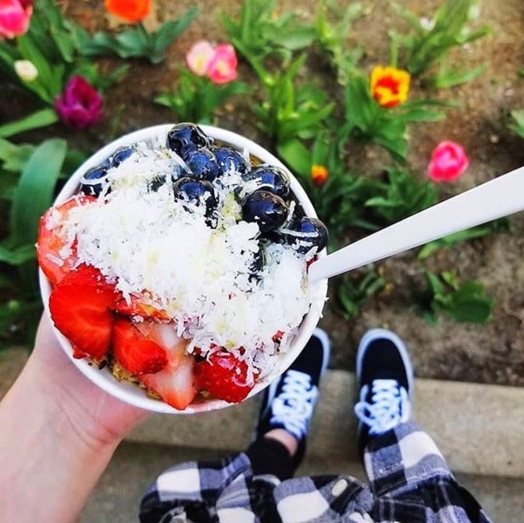 Rush Bowls | restaurant | 6765 Winning Dr, Frisco, TX 75034, USA | 4697773757 OR +1 469-777-3757