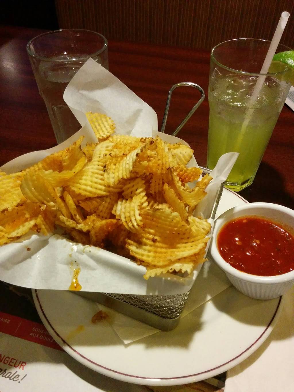 Mikes | restaurant | 633 32e Avenue, Lachine, QC H8T 3G6, Canada | 5145381980 OR +1 514-538-1980