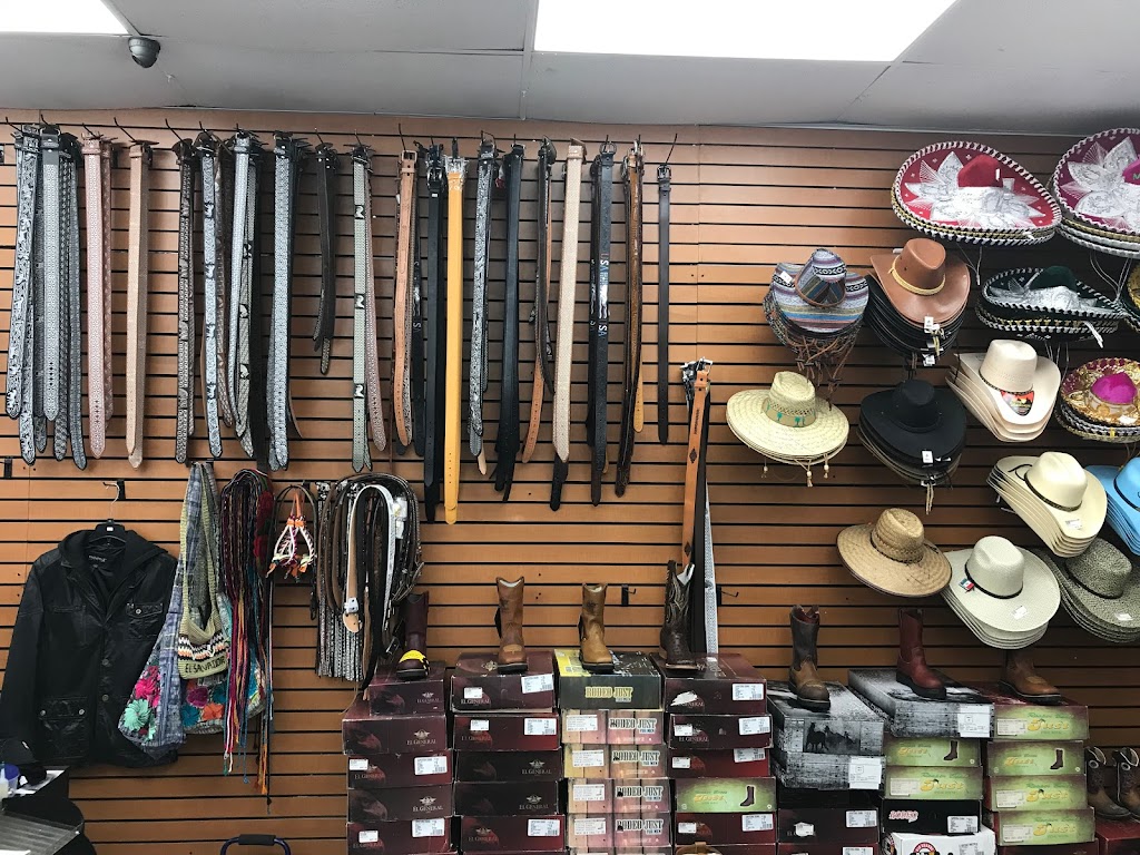 Tienda Super Selectos | restaurant | 9508 Webb Chapel Rd, Dallas, TX 75220, USA | 2148129513 OR +1 214-812-9513