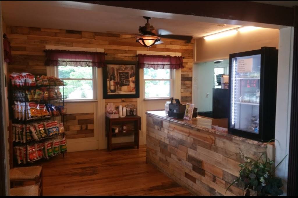 Slice of Heaven | restaurant | 273 Main St, Oxford, MA 01540, USA | 5089877172 OR +1 508-987-7172