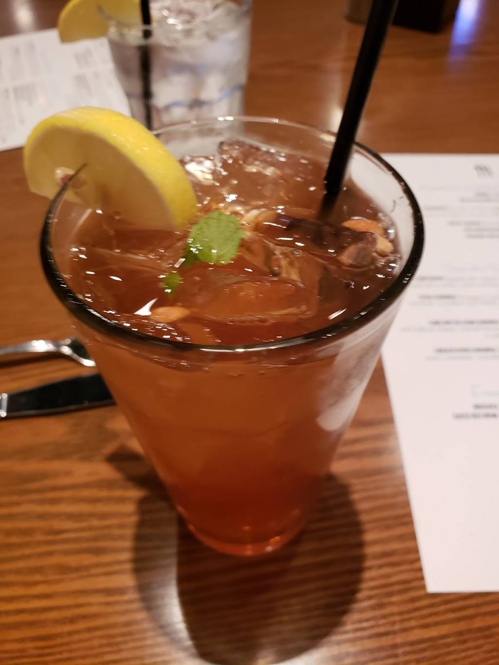 Zorbas Greek Bistro | restaurant | 5713 Essen Ln b, Baton Rouge, LA 70810, USA | 2254445074 OR +1 225-444-5074