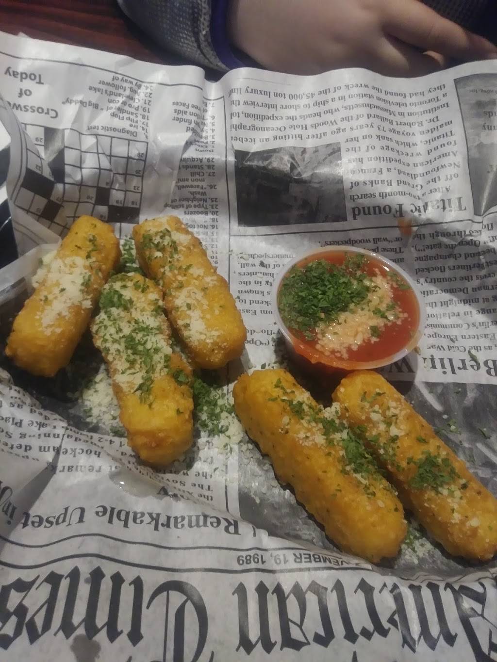 Bennys | restaurant | 91 Shoemaker St, Forty Fort, PA 18704, USA | 5707637314 OR +1 570-763-7314