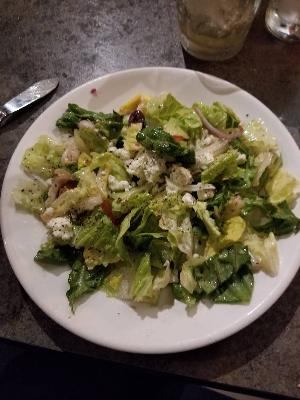 Gentelins On Broadway | restaurant | 122 E Broadway, Alton, IL 62002, USA | 6184656080 OR +1 618-465-6080