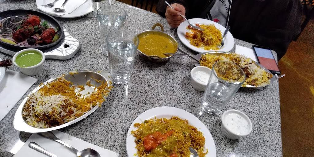 Mumbai Grill | restaurant | 916 E Main St, Greenwood, IN 46143, USA | 3178823333 OR +1 317-882-3333