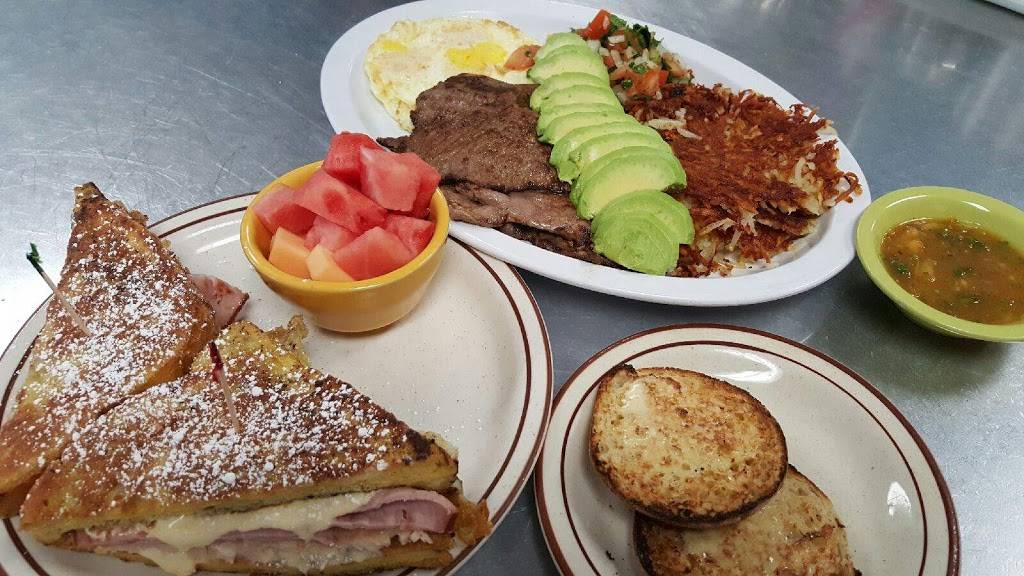 Marys Family Restaurant | restaurant | 307 N Coast Hwy, Oceanside, CA 92054, USA | 7607223052 OR +1 760-722-3052