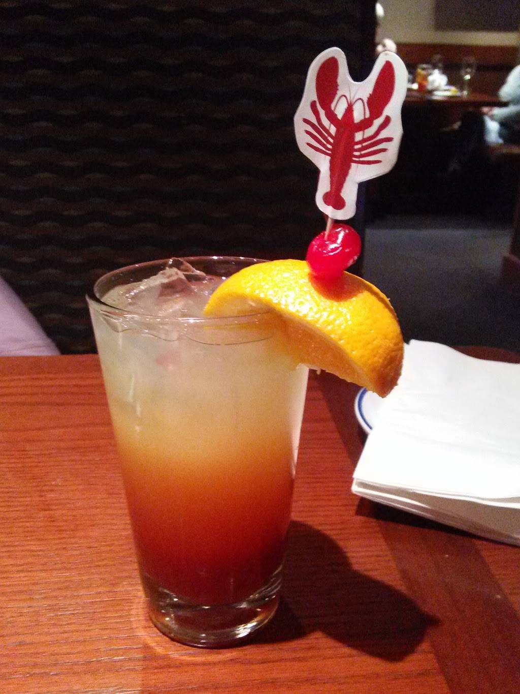 Red Lobster | restaurant | 3013 N Ridge Rd W E, Ashtabula, OH 44004, USA | 4409984944 OR +1 440-998-4944