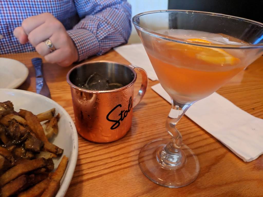 The Oak House | restaurant | 110 Main St, Newmarket, NH 03857, USA | 6032925893 OR +1 603-292-5893