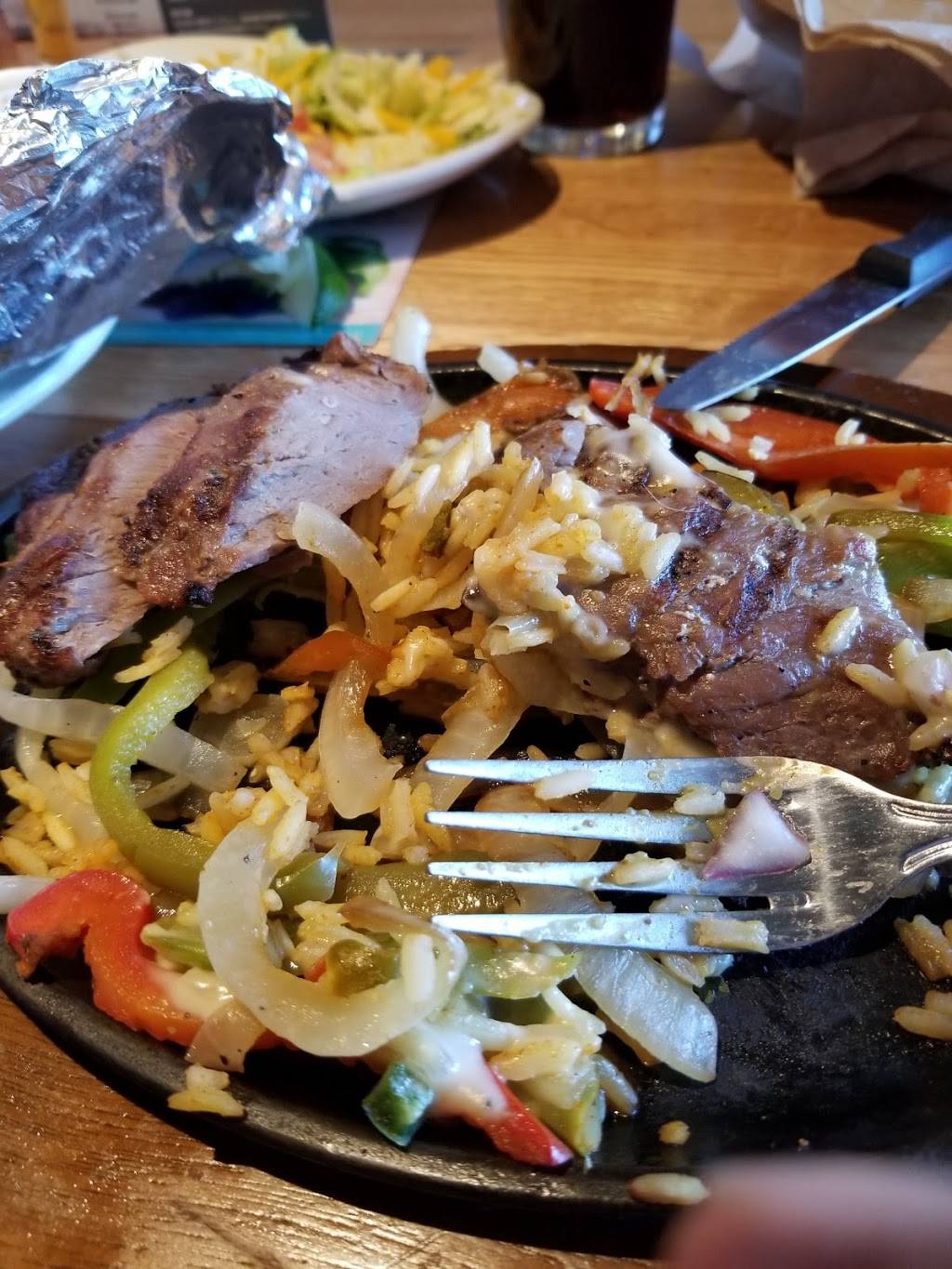 Applebees Grill + Bar | restaurant | 2070 N Rainbow Blvd, Las Vegas, NV 89108, USA | 7026481065 OR +1 702-648-1065