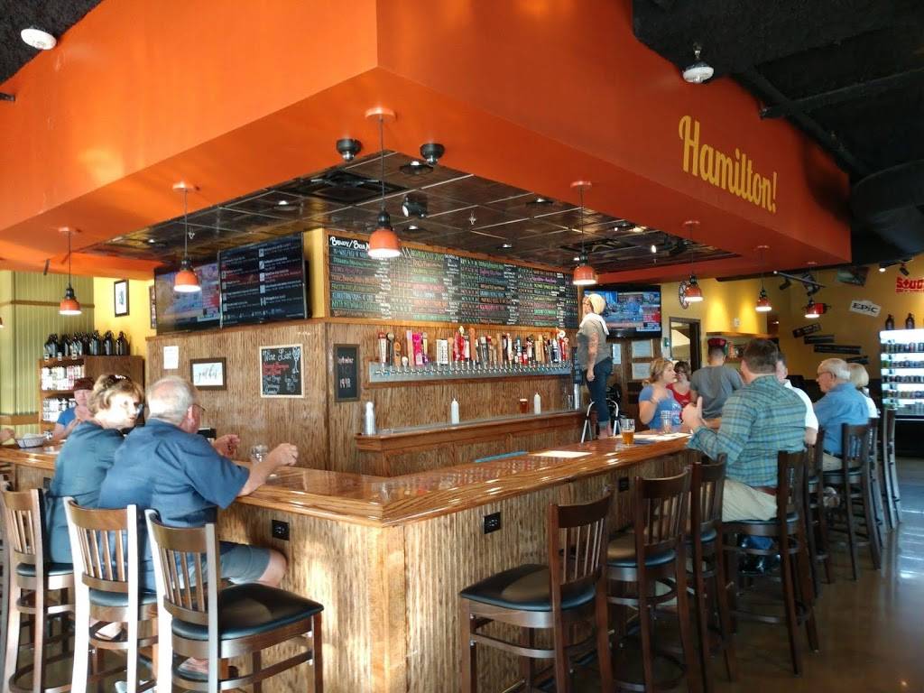 The Casual Pint Hamilton Ohio | restaurant | 130 Riverfront Plaza, Hamilton, OH 45011, USA | 5137372309 OR +1 513-737-2309