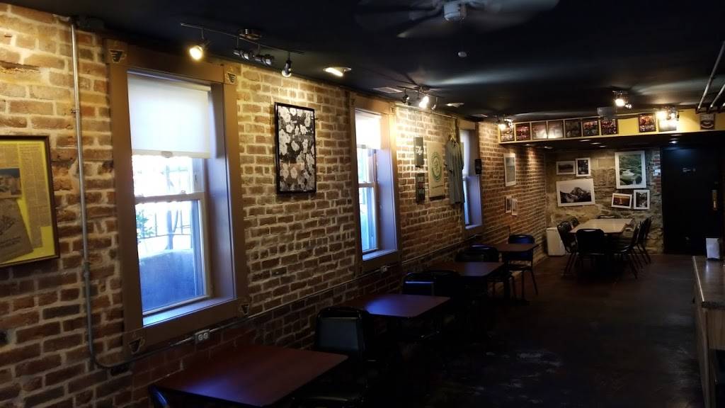 The Cellar | cafe | 111 S 1st Ave, Winterset, IA 50273, USA | 5154624776 OR +1 515-462-4776