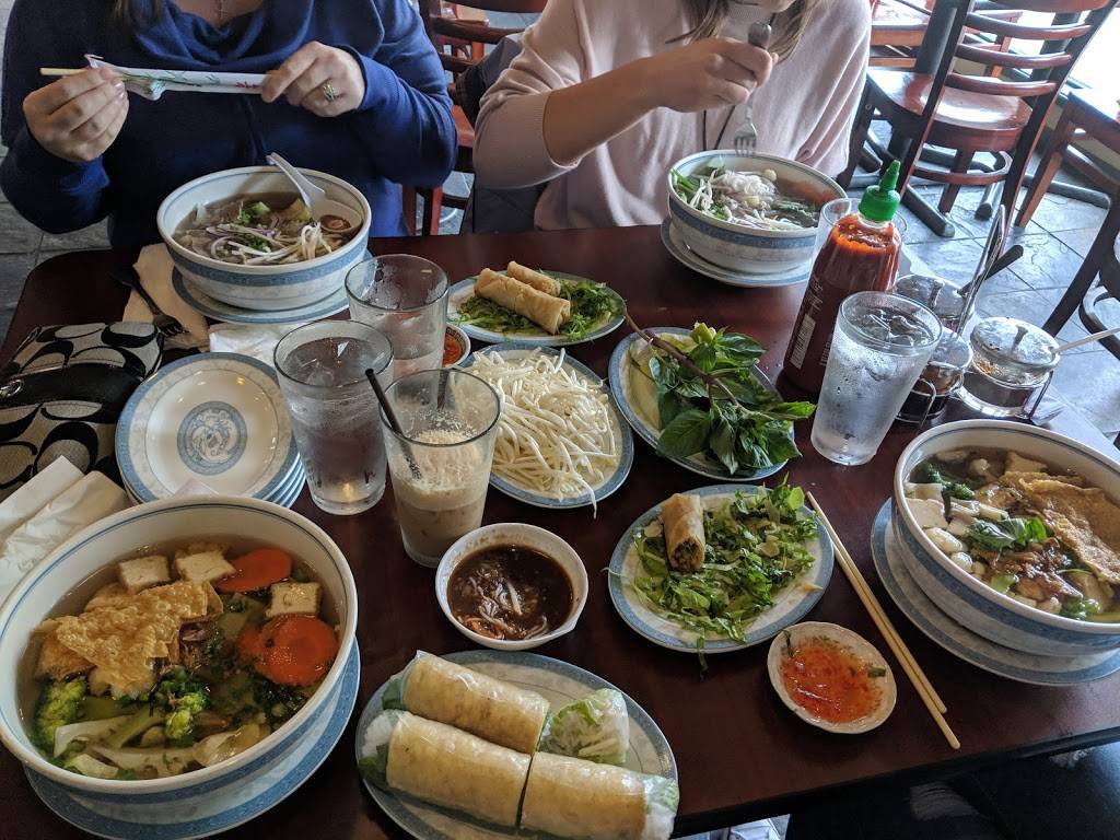 Bamboo Restaurant | restaurant | 345 15th Ave E, Seattle, WA 98112, USA | 2065673399 OR +1 206-567-3399