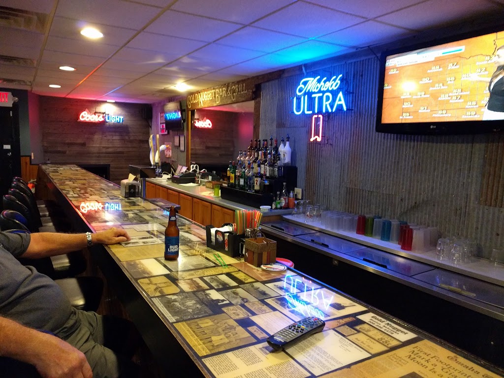 Golden Nugget | restaurant | 615 Delaware St, Boelus, NE 68820, USA | 3089964479 OR +1 308-996-4479