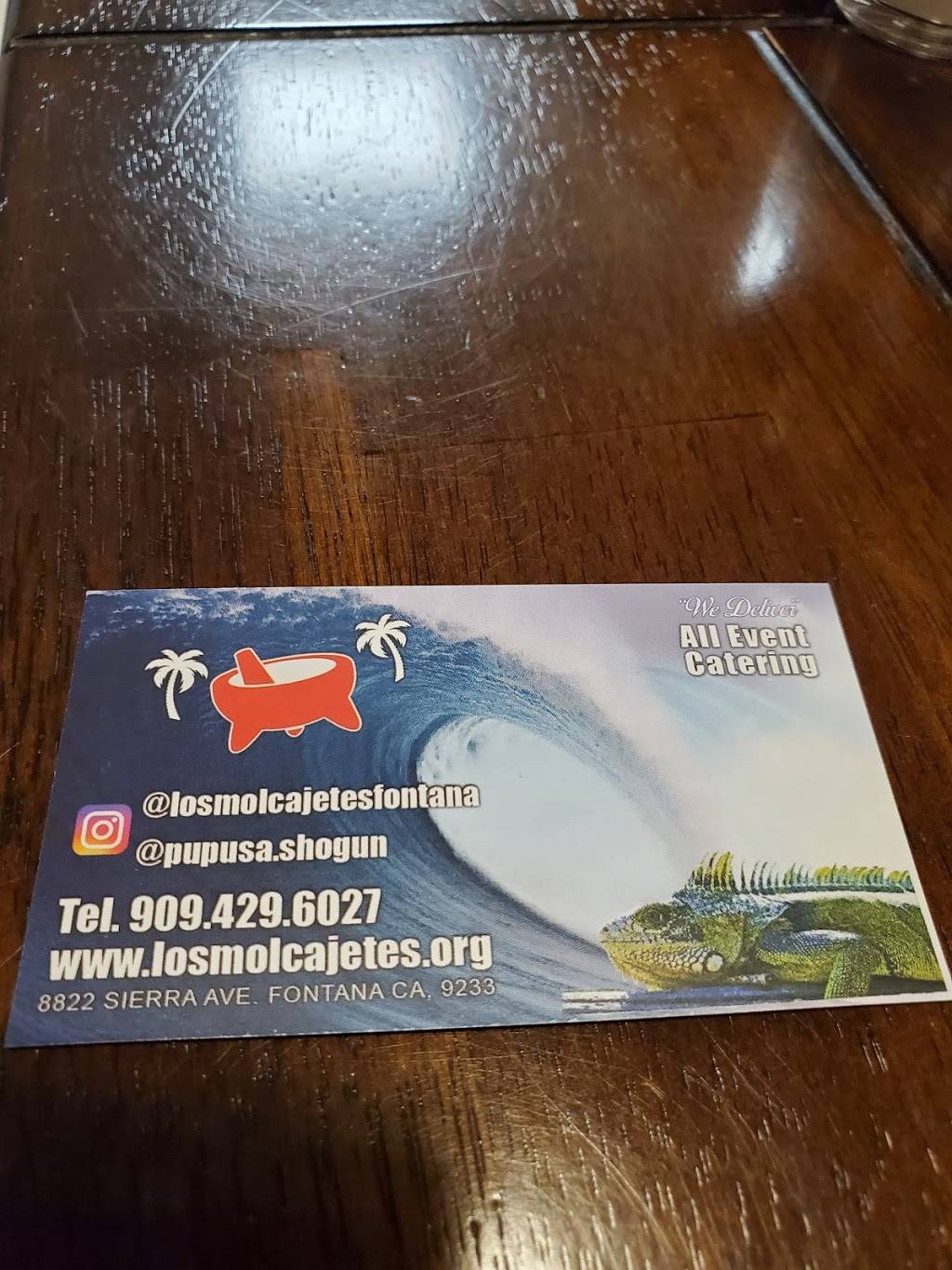 Los Molcajetes | restaurant | 8822 Sierra Ave, Fontana, CA 92335, USA | 9094296027 OR +1 909-429-6027