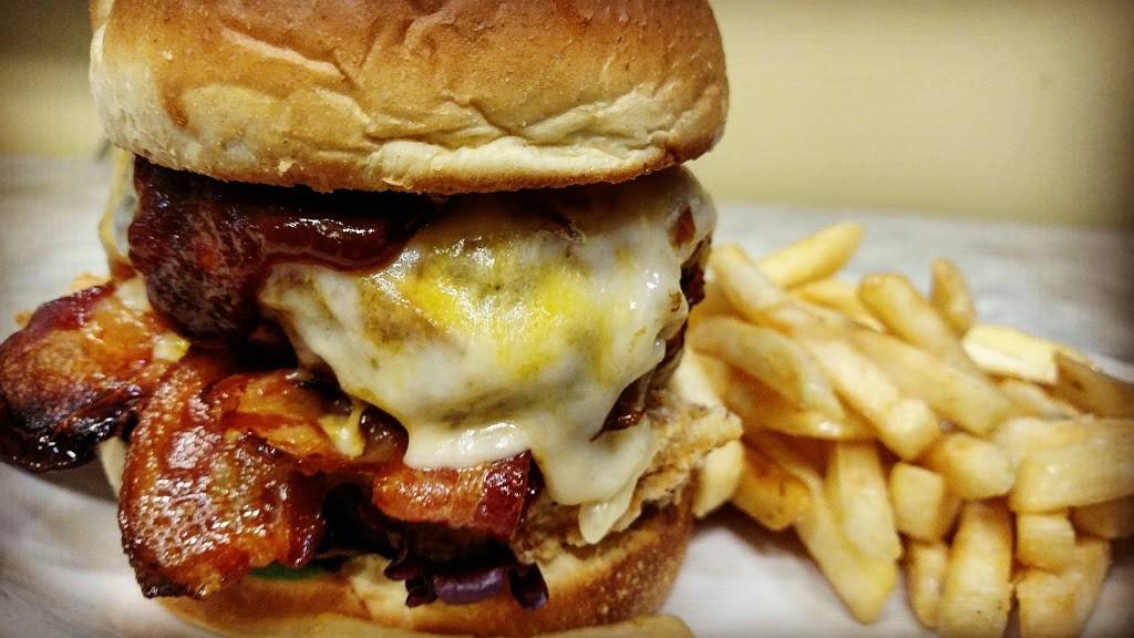 Gem Creole Saloon | restaurant | 236 NE 3rd St, McMinnville, OR 97128, USA | 5038839194 OR +1 503-883-9194