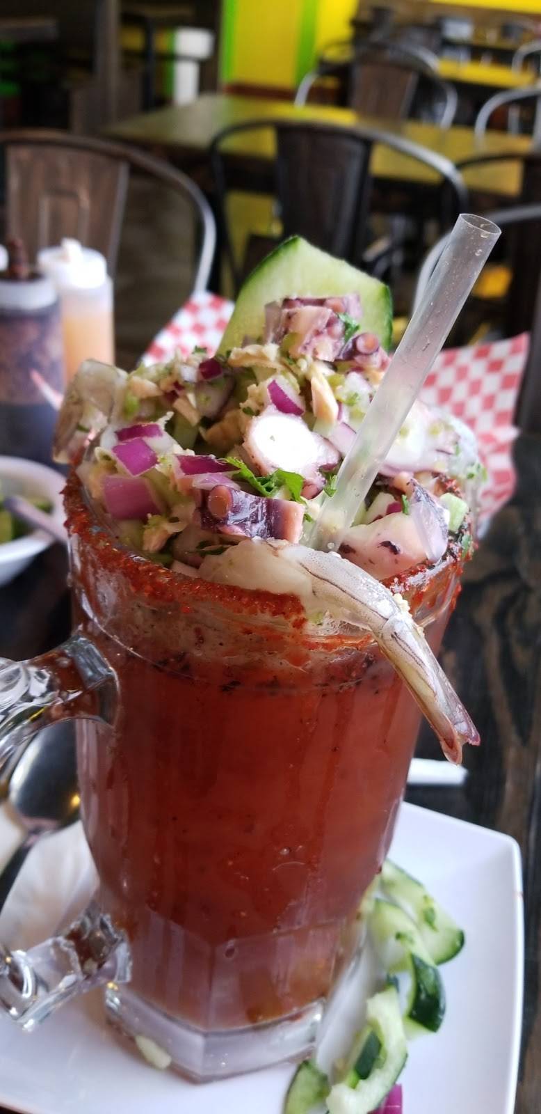 Chelas y Chiles | restaurant | 15722 Lakewood Blvd, Bellflower, CA 90706, USA | 5628044999 OR +1 562-804-4999