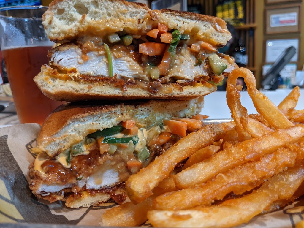 Gold Feather | restaurant | 834 Northwest Loop 410 Suite 106, San Antonio, TX 78216, USA | 2103422473 OR +1 210-342-2473