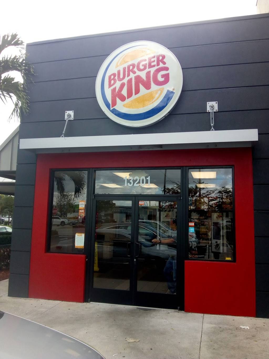 Burger King | restaurant | 13201 S Dixie Hwy, Miami, FL 33156, USA | 3052350531 OR +1 305-235-0531