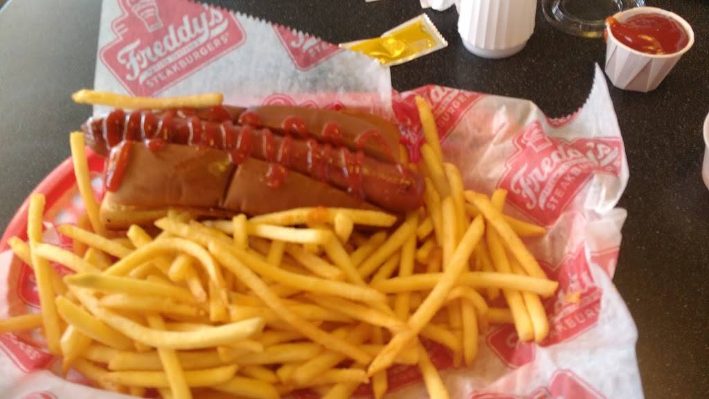 Freddys Frozen Custard & Steakburgers | restaurant | 2100 Wilma Rudolph Blvd, Clarksville, TN 37040, USA | 9319195070 OR +1 931-919-5070