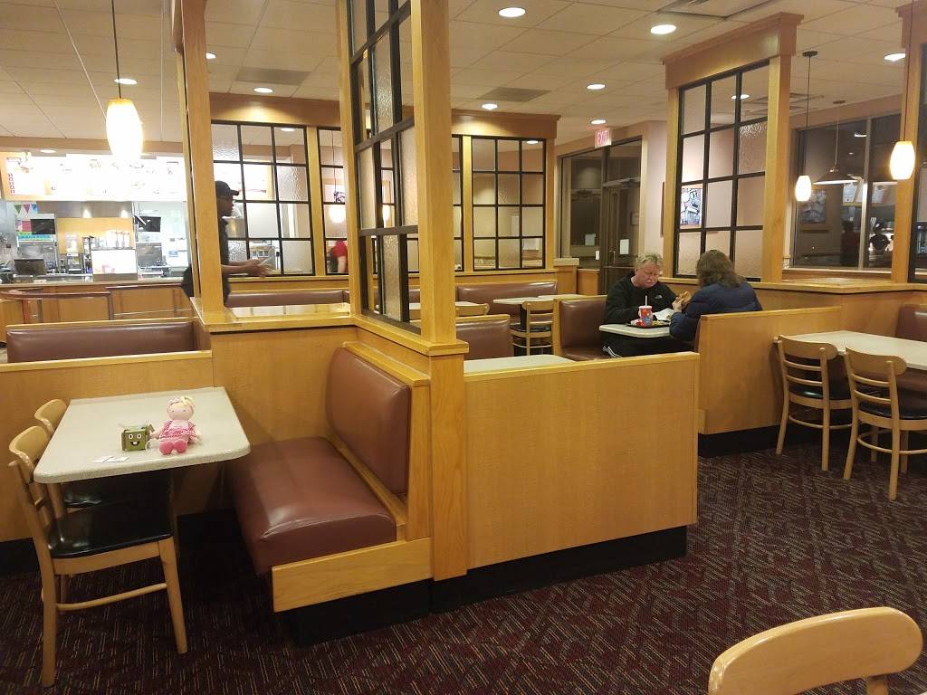 Wendys | restaurant | 5850 Stetson Hills Blvd, Colorado Springs, CO 80923, USA | 7195744026 OR +1 719-574-4026