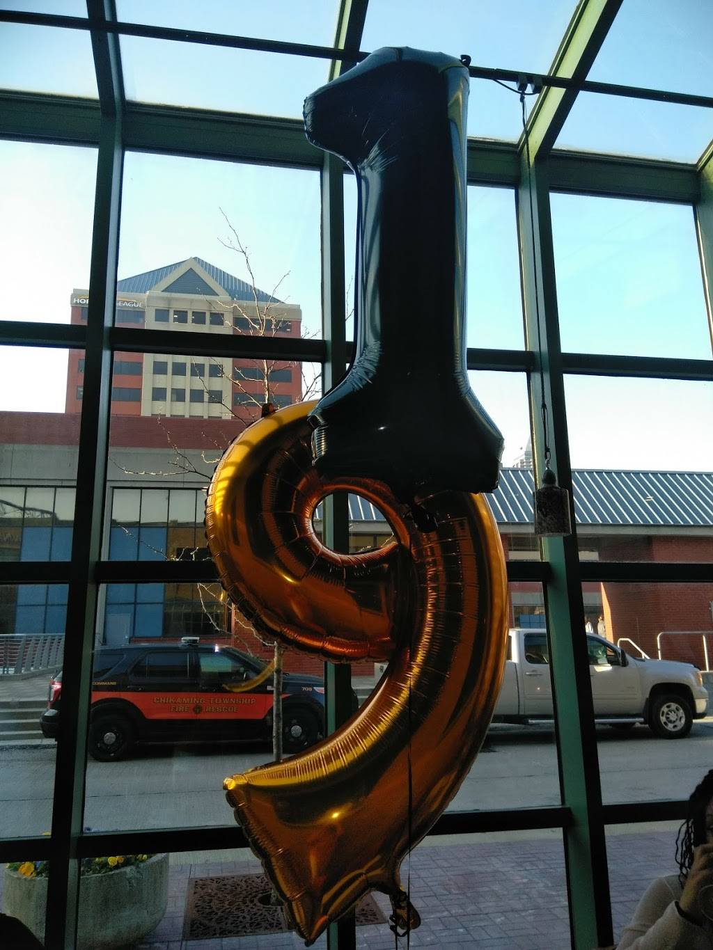 Pullmans Restaurant & Bar | restaurant | 123 W Louisiana St, Indianapolis, IN 46225, USA | 3172367470 OR +1 317-236-7470