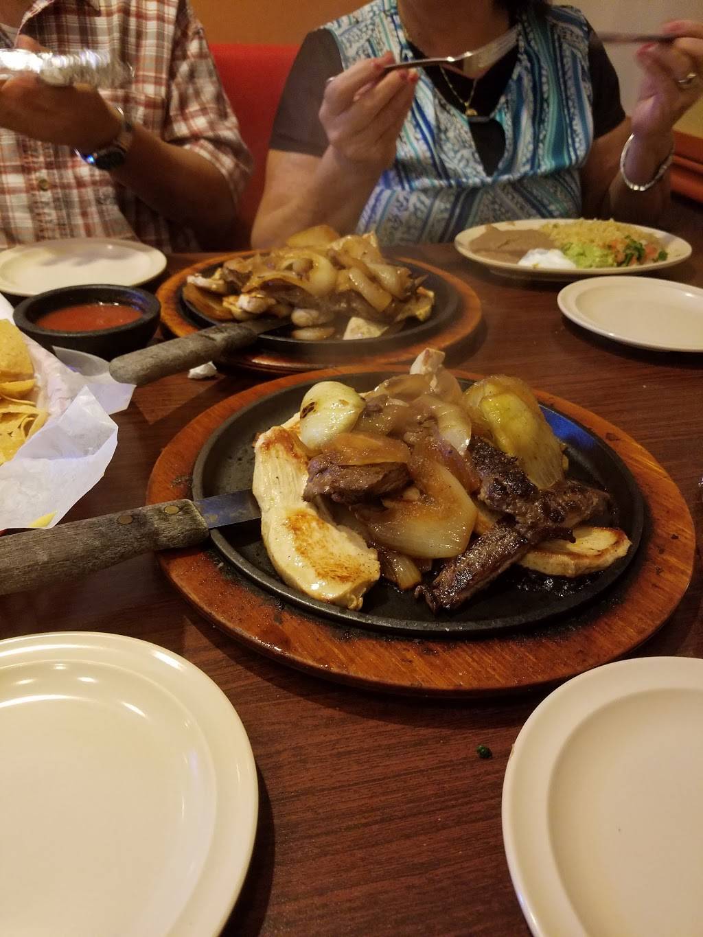 Carmelas Mexican Restaurant | restaurant | 1203 S, US-69, Nederland, TX 77627, USA | 4097290760 OR +1 409-729-0760